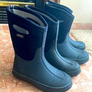 Bogs winter boots.